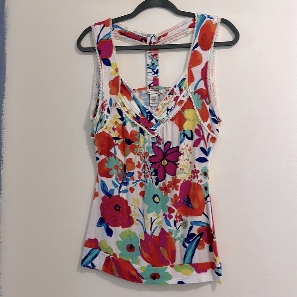 American Rag XL sleeveless Multicolor Sexy top. Good condition and very soft!